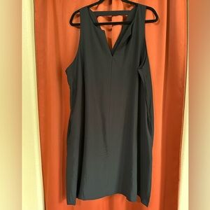 Banana Republic Black Shift Dress with Pockets Women’s Size XL